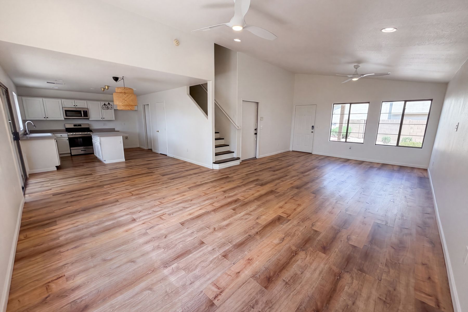 Property photo 3 of 1376 S Boulder St # D