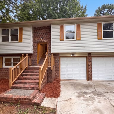Property photo 1 of 6409 Tivoli Ct