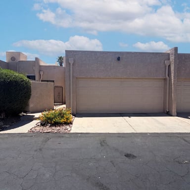 Property photo 1 of 3621 N Forgeus Ave
