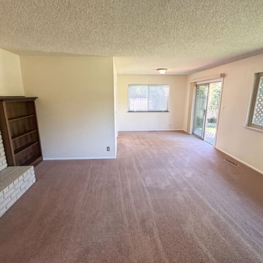 Property photo 3 of 831 Shepard Ln