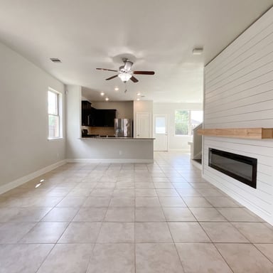 Property photo 3 of 18813 Genova Bay Ct