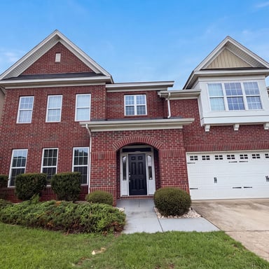 Property photo 1 of 621 Gaelens Ln