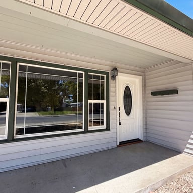 Property photo 1 of 719 N Crescent Ave