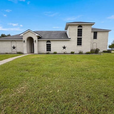 Property photo 1 of 6041 King Trl