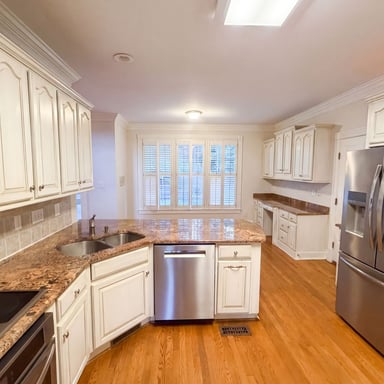 Property photo 2 of 3800 Crosstimbers Dr