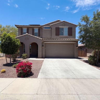 Property photo 1 of 11284 N 186th Ln