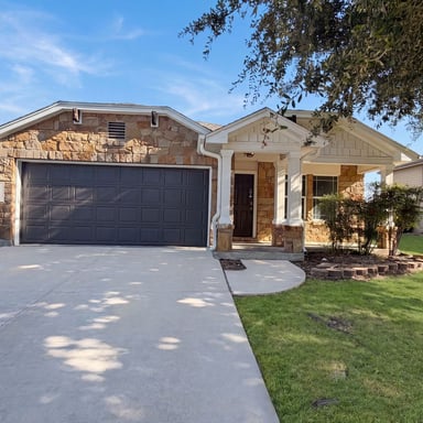 Property photo 1 of 2886 Oakbranch Rdg