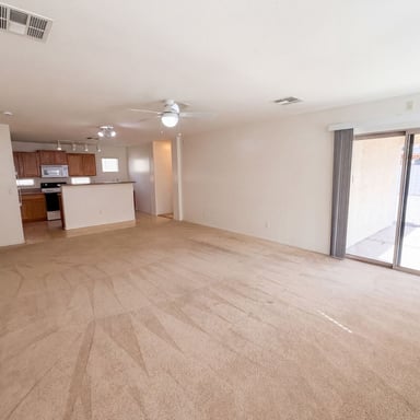 Property photo 3 of 11280 W Magnolia St