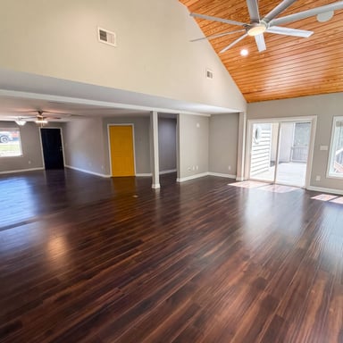 Property photo 3 of 1322 Carolyn Dr