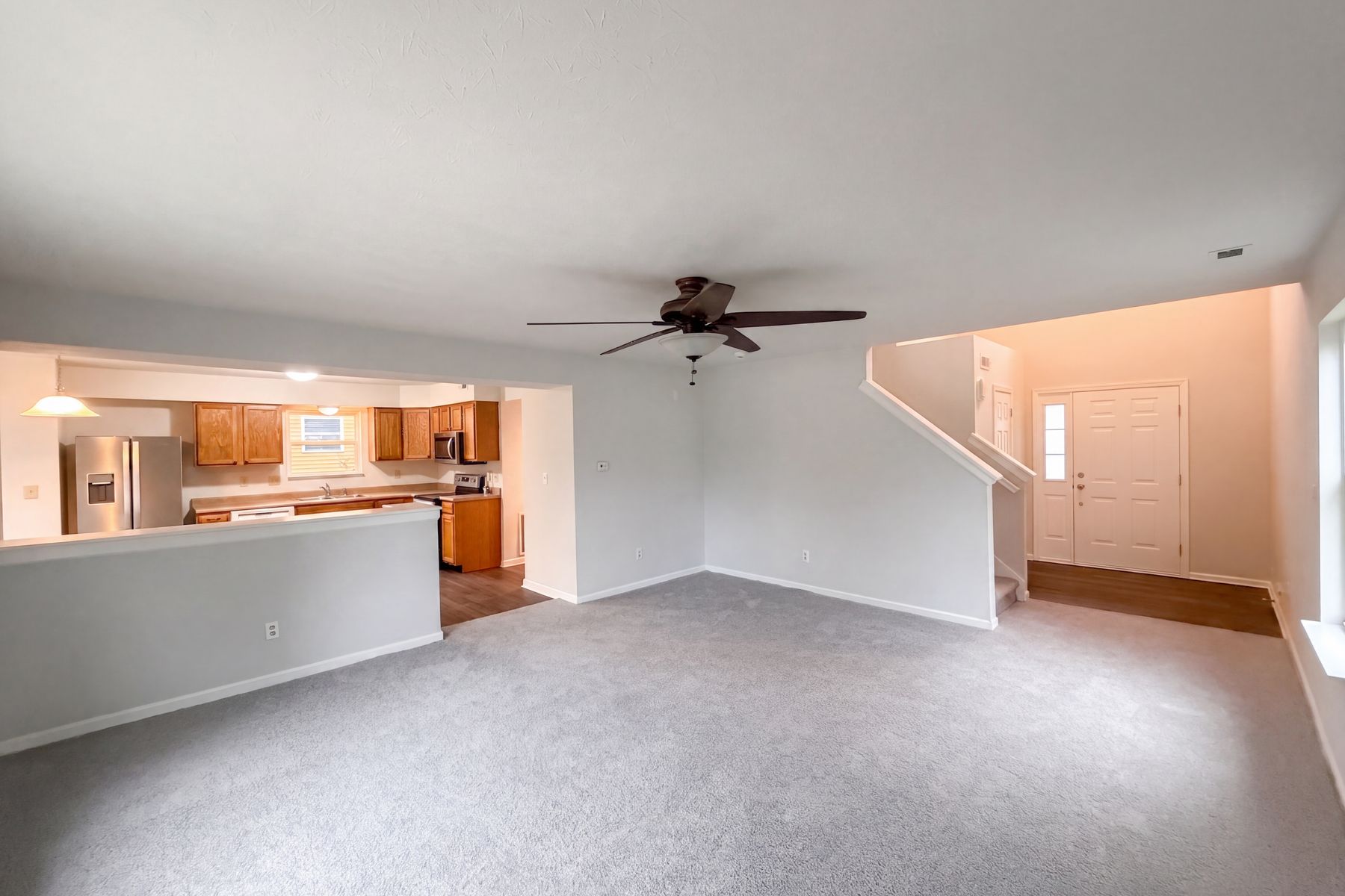 Property photo 3 of 1349 Fiesta Dr