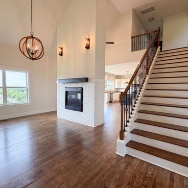 Property photo 3 of 1707 Aster Dr