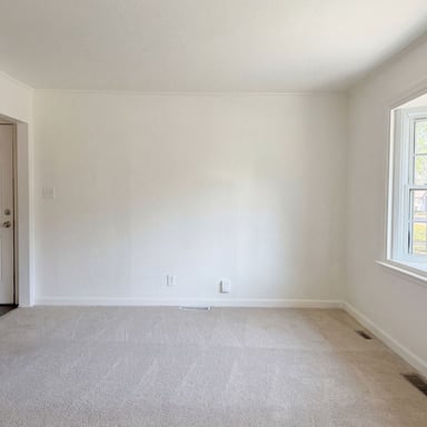 Property photo 3 of 410 B St