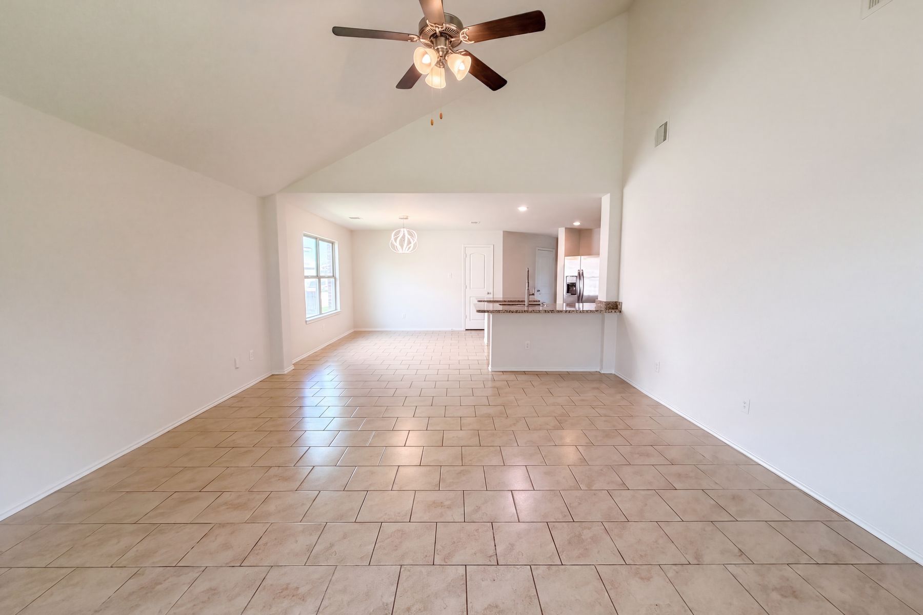 Property photo 3 of 3603 Indigo Forest St