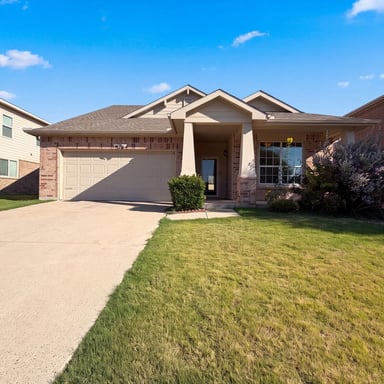 Property photo 1 of 1411 Niagara Falls Ct