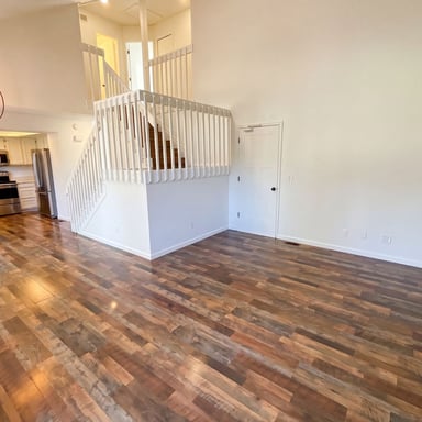 Property photo 3 of 9938 Garland Dr