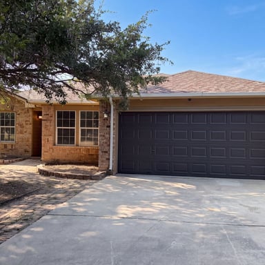 Property photo 1 of 1620 Sunview Cir