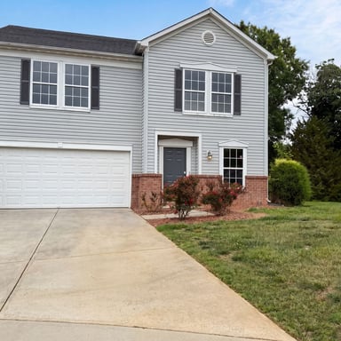 Property photo 1 of 382 Kendall Dr