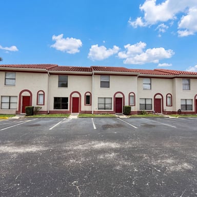 Property photo 1 of 1602 Little Falls Cir