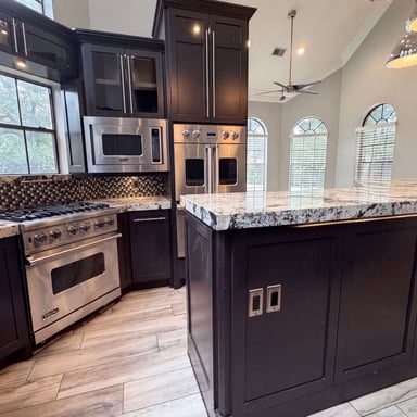 Property photo 2 of 6127 Willowcrest Ct