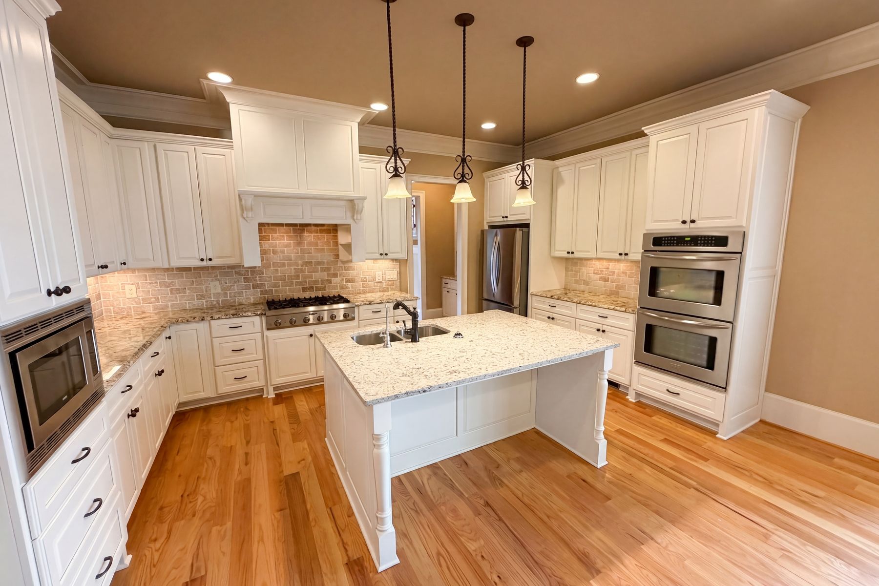 Photo 2 of 71 of 3250 Camellia Ln, Suwanee, GA