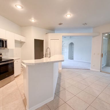 Property photo 2 of 1796 Nora Ln