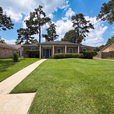 Property photo 1 of 2503 Whispering Springs Dr
