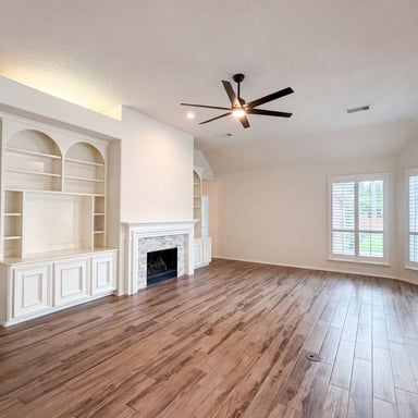 Property photo 3 of 11502 Havard Oaks Dr