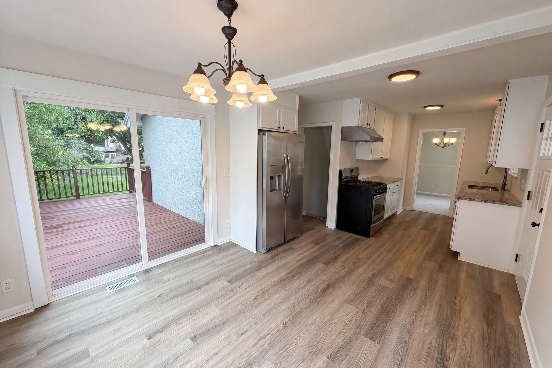 Photo 2 of 27 of 1695 Abell St, Maplewood, MN