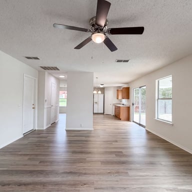 Property photo 3 of 7001 Edmundson Dr