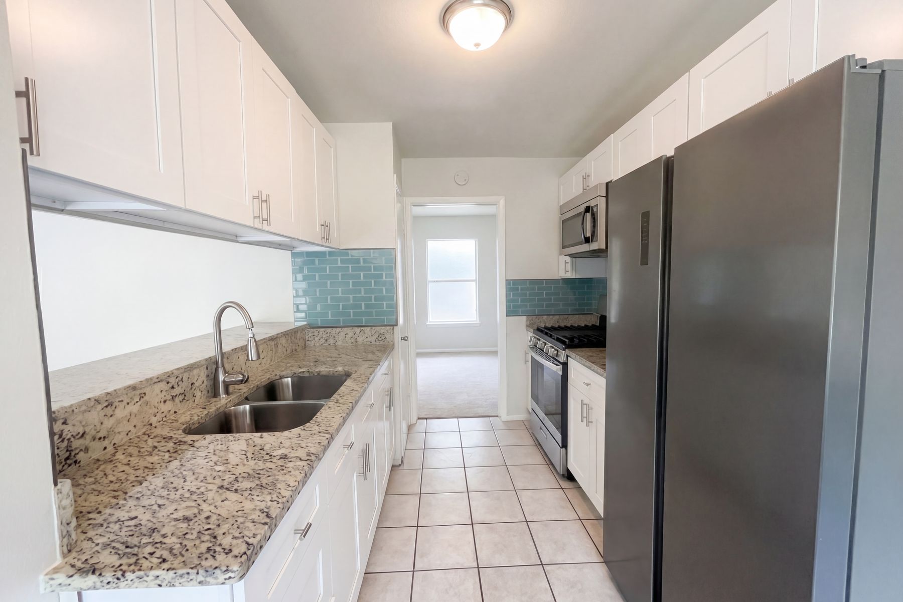 Photo 2 of 19 of 225 La Jolla, Live Oak, TX
