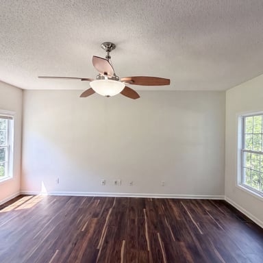 Property photo 3 of 4270 Mountain Creek Rd
