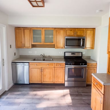 Property photo 2 of 4133 193rd St