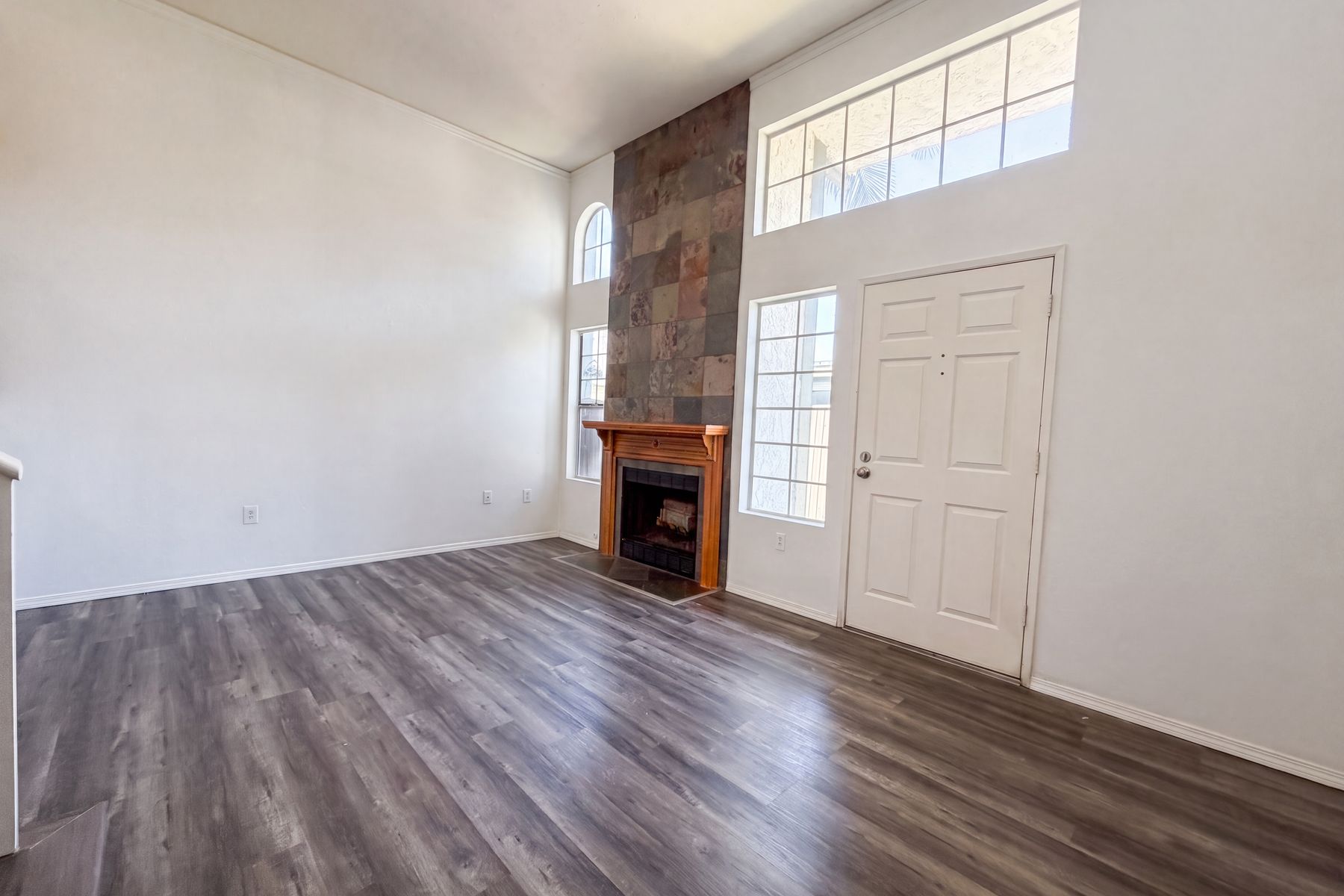 Property photo 3 of 8745 Spring Canyon Dr # 16
