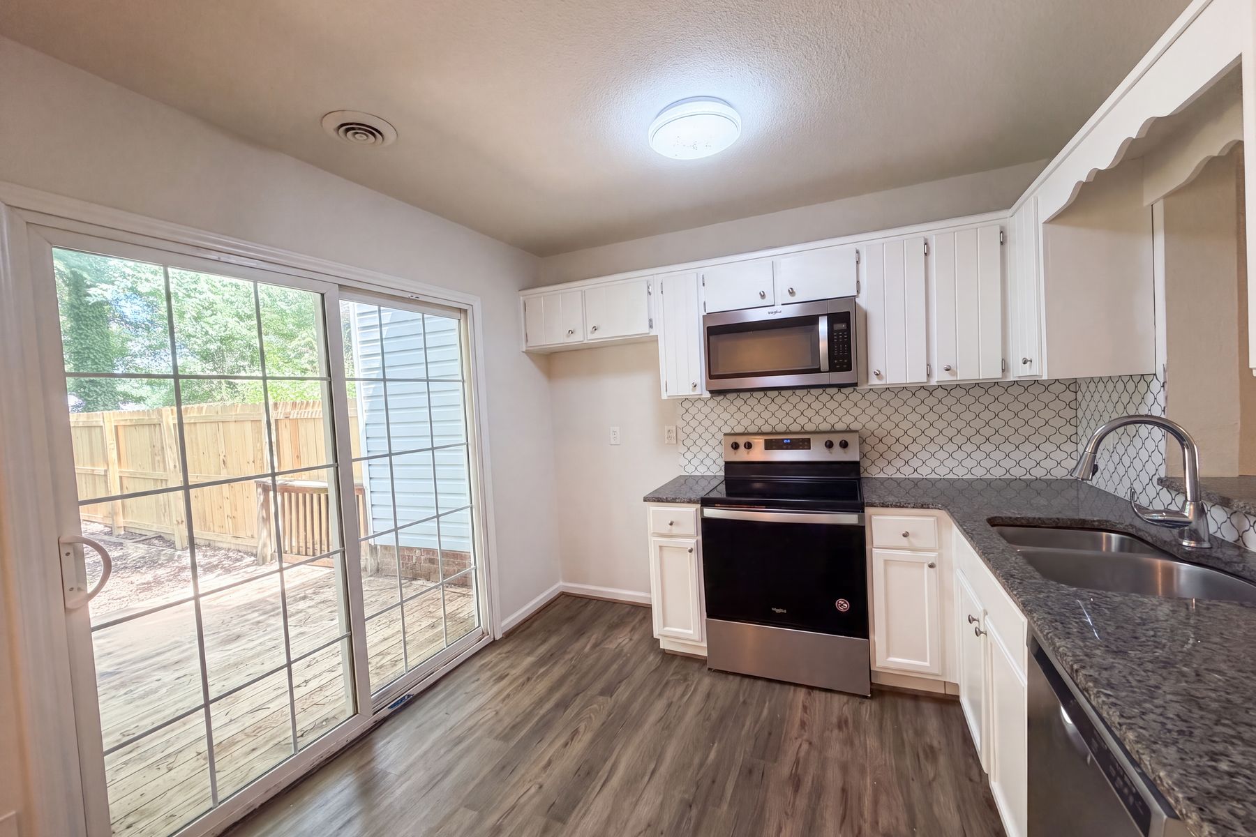 Photo 2 of 21 of 59 Hidden Springs Rd, Spartanburg, SC