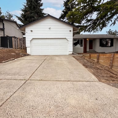 Property photo 1 of 3755 SW 4th St
