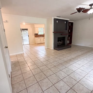 Property photo 3 of 6854 Holly Hill Rd