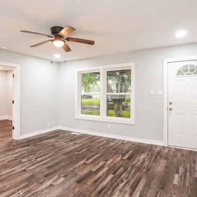 Property photo 3 of 120 White St