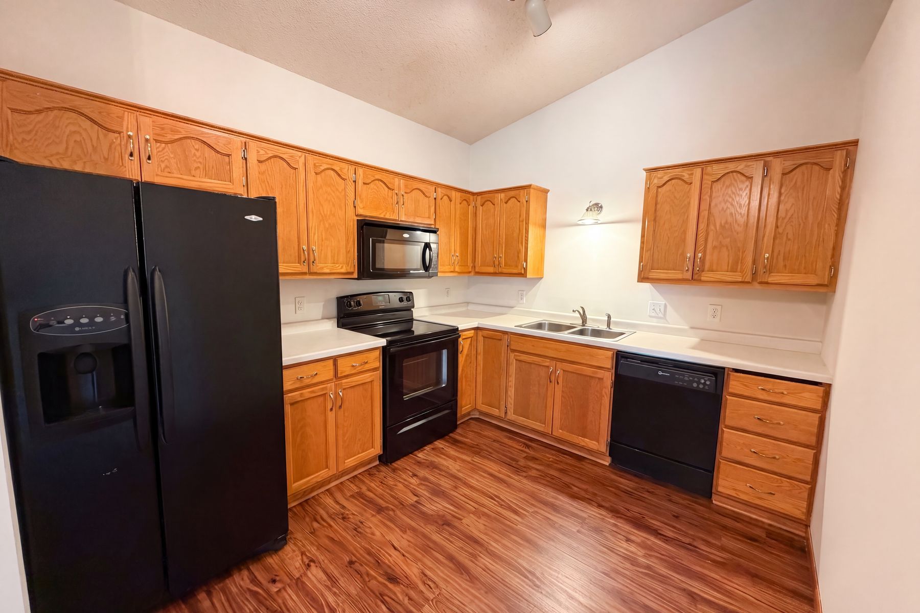Photo 2 of 19 of 5317 140th Ave NW, Ramsey, MN