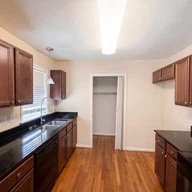 Property photo 2 of 900 Dorothy Sanders Way