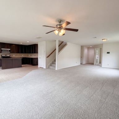 Property photo 3 of 847 Canyon Hill Ln