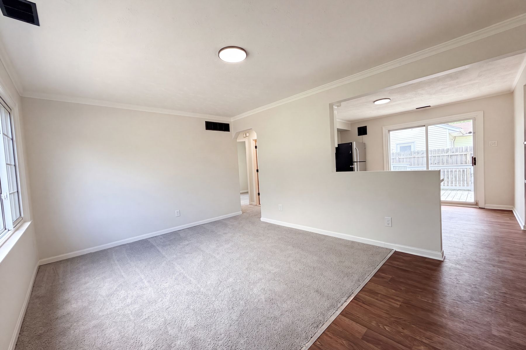 Property photo 3 of 26375 Normandy St