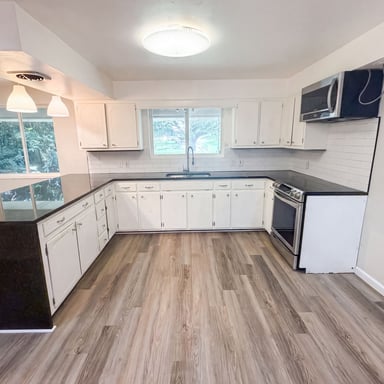 Property photo 2 of 127 Walker Ave