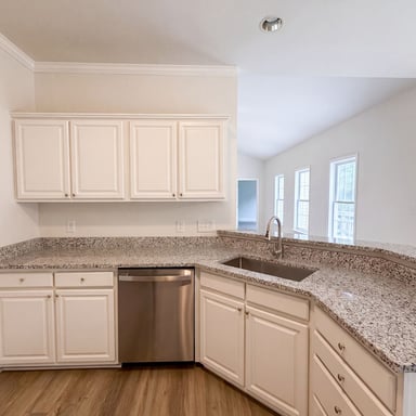 Property photo 2 of 4100 Birchgarden Dr