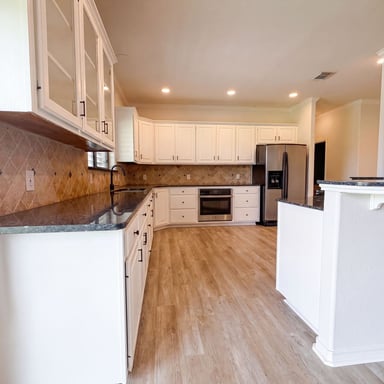 Property photo 2 of 6041 King Trl