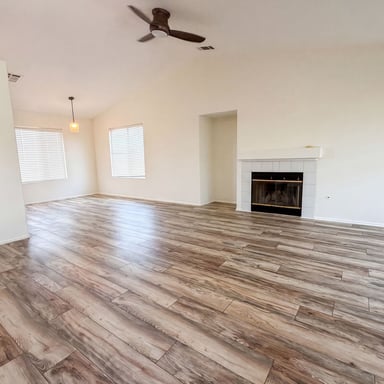 Property photo 3 of 22125 Country Hills Dr