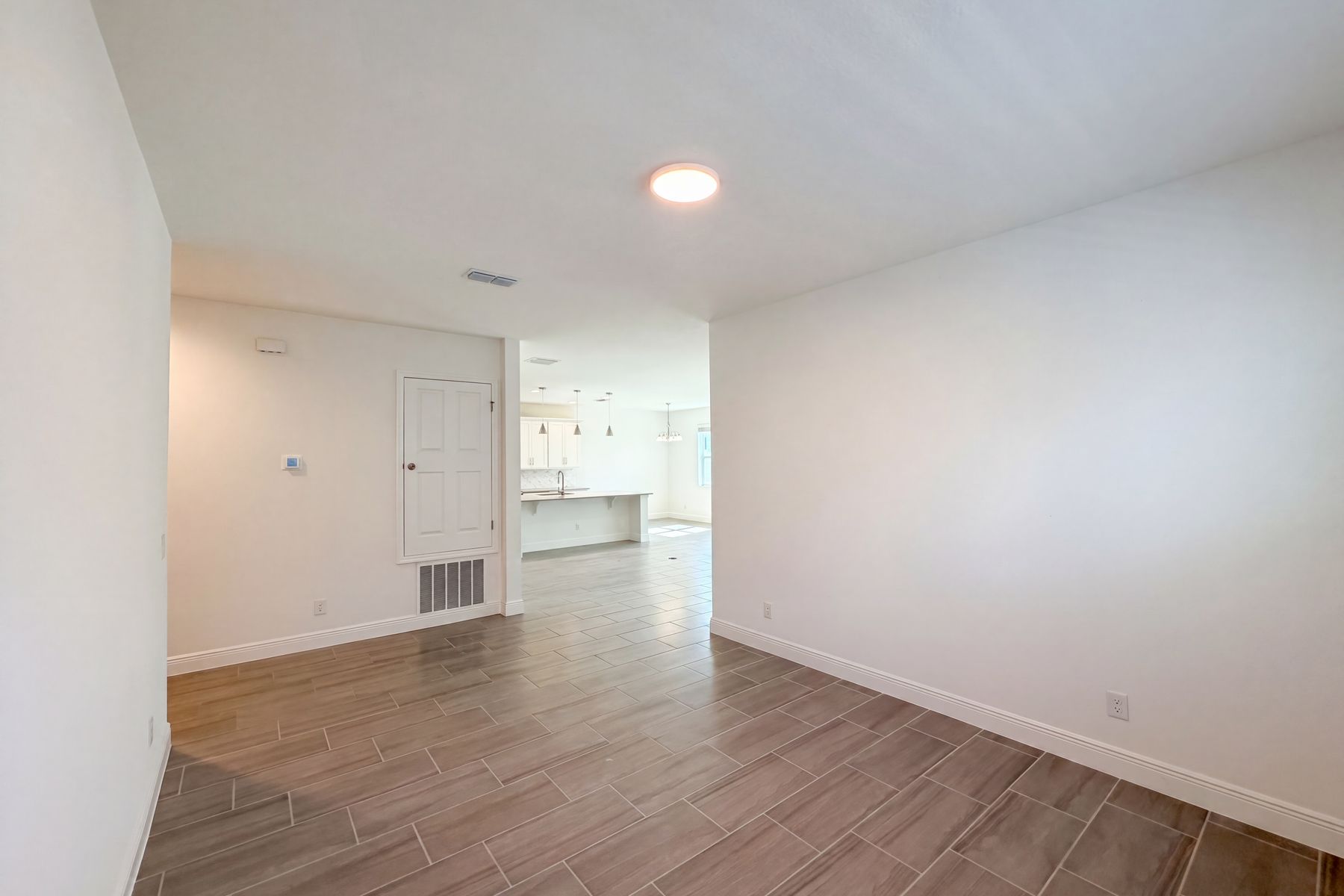 Property photo 3 of 7725 Scicli Way