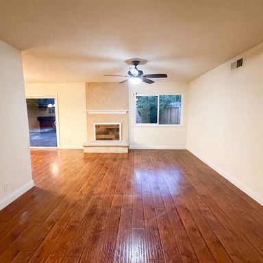 Property photo 3 of 2605 Waterton Way