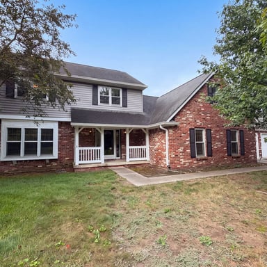 Property photo 1 of 8005 Edgewood Ct