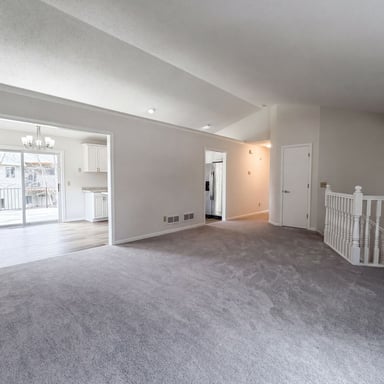 Property photo 3 of 128 Dutch Lake Trl