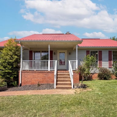 Property photo 1 of 1037 Shadowbrook Dr